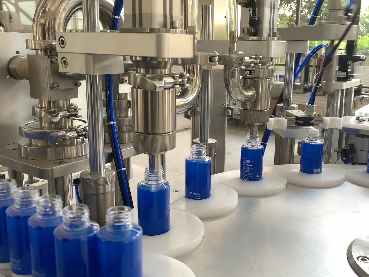 Produkcja maszyn pakujących - znajdź odpowiednią maszynę w ofercie