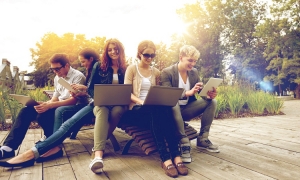 Laptop i tablet dla ucznia i studenta