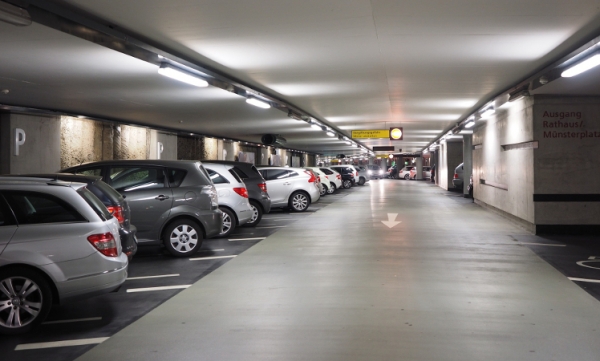 Inteligentne systemy parkowania – o co w tym chodzi?